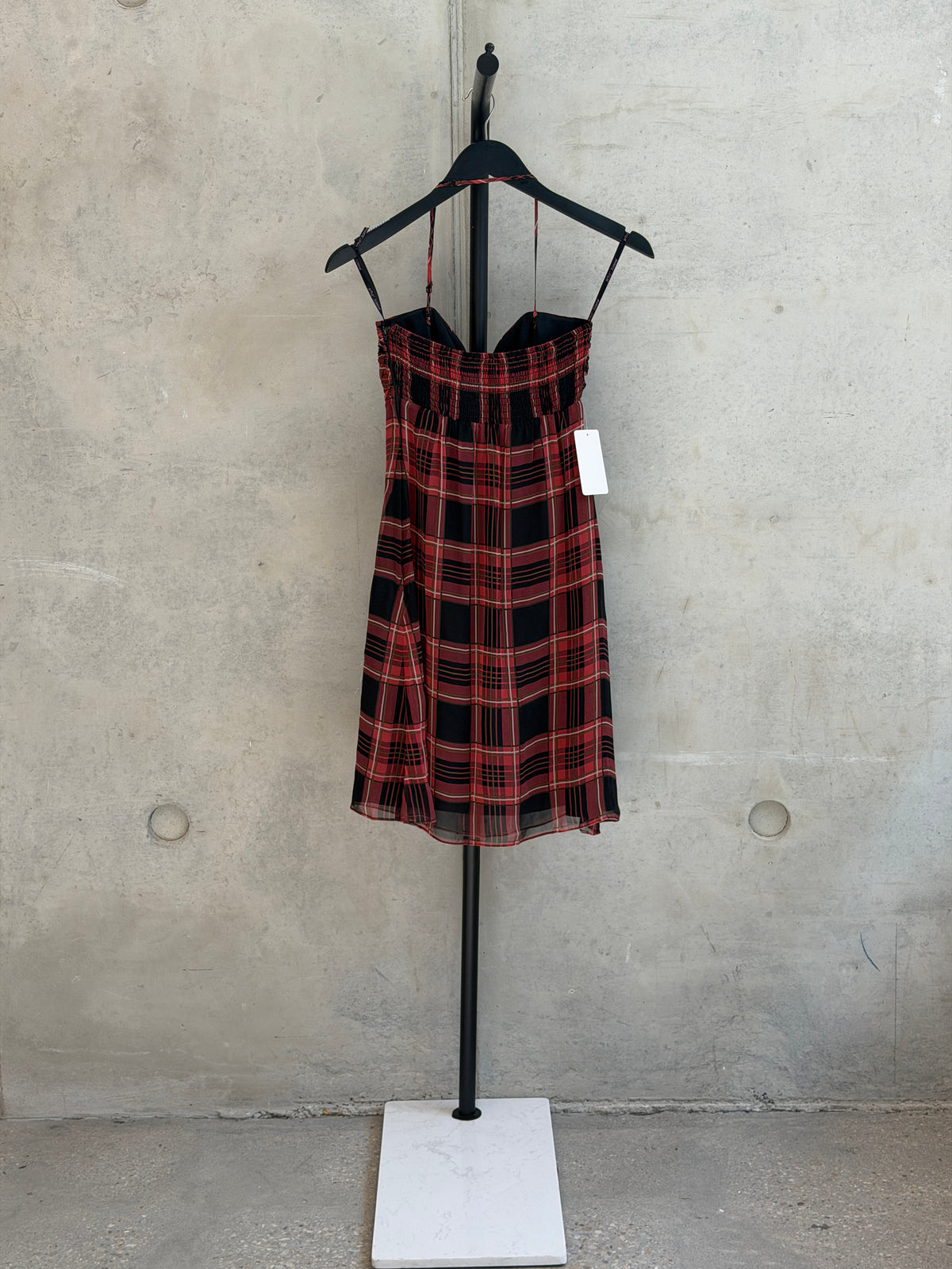 LEO RELOVED 2 Betsey Johnson Red Plaid Dress