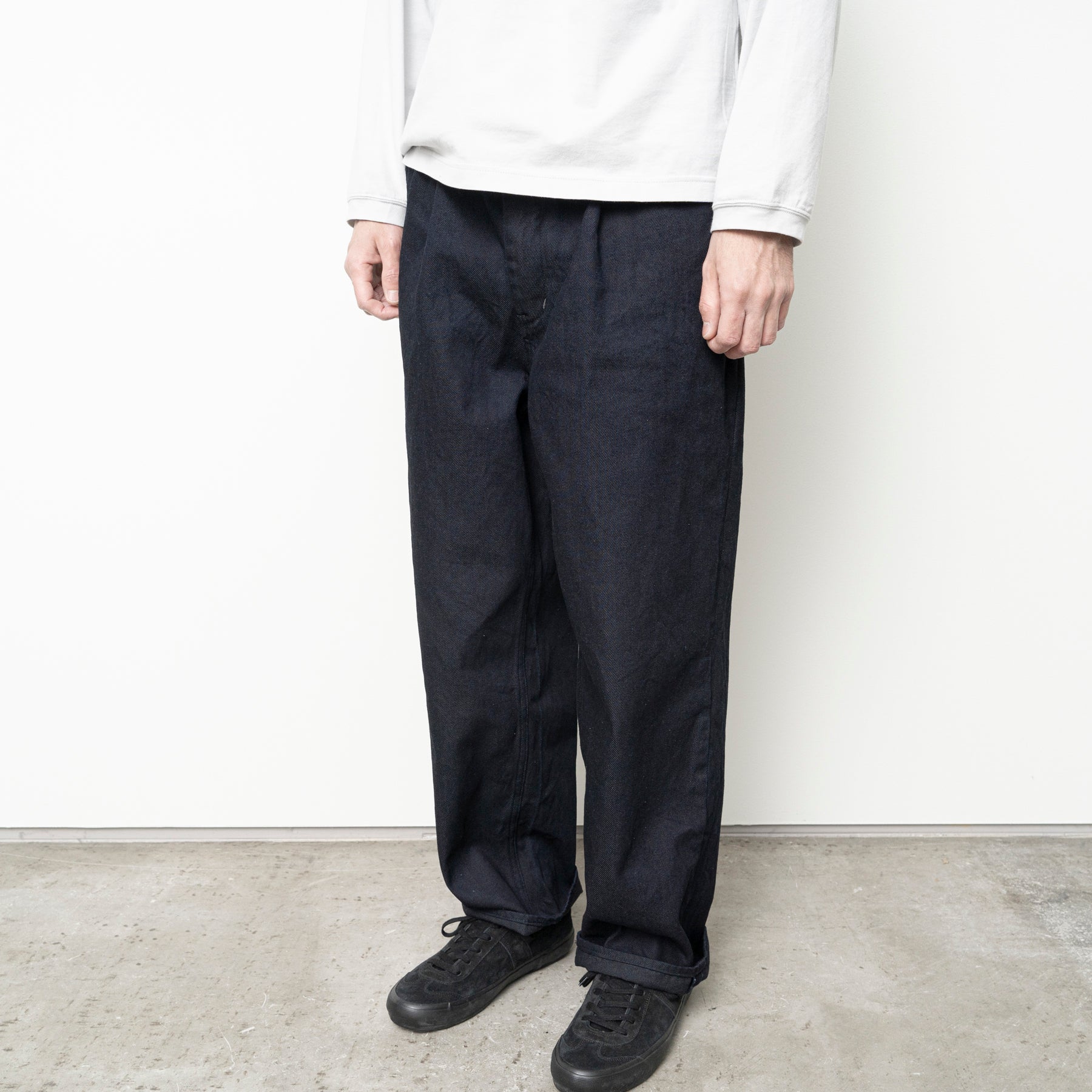 STILL BY HAND 12oz Denim 1 Tuck Pants | Dark Navy LEO BOUTIQUE