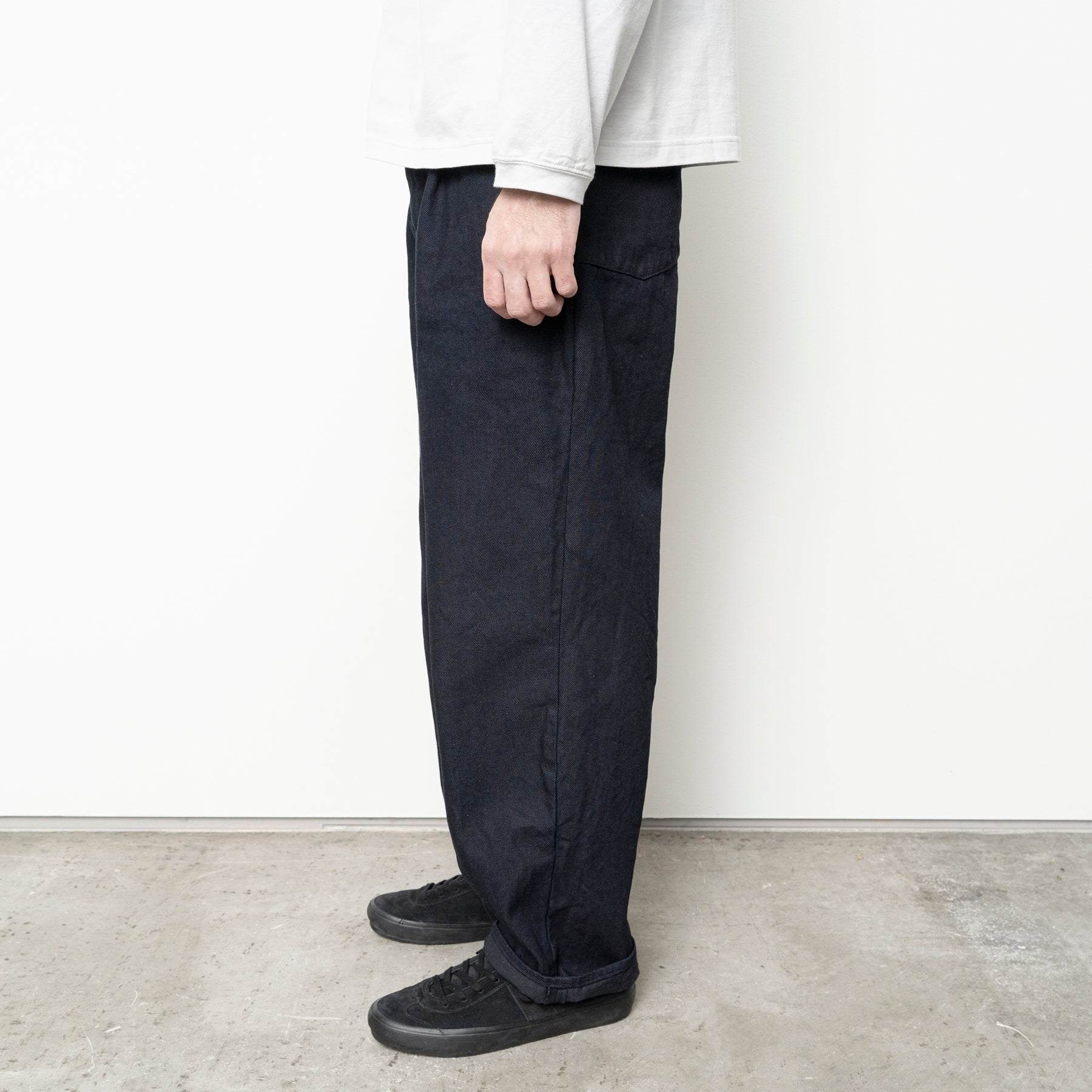 STILL BY HAND 12oz Denim 1 Tuck Pants | Dark Navy LEO BOUTIQUE