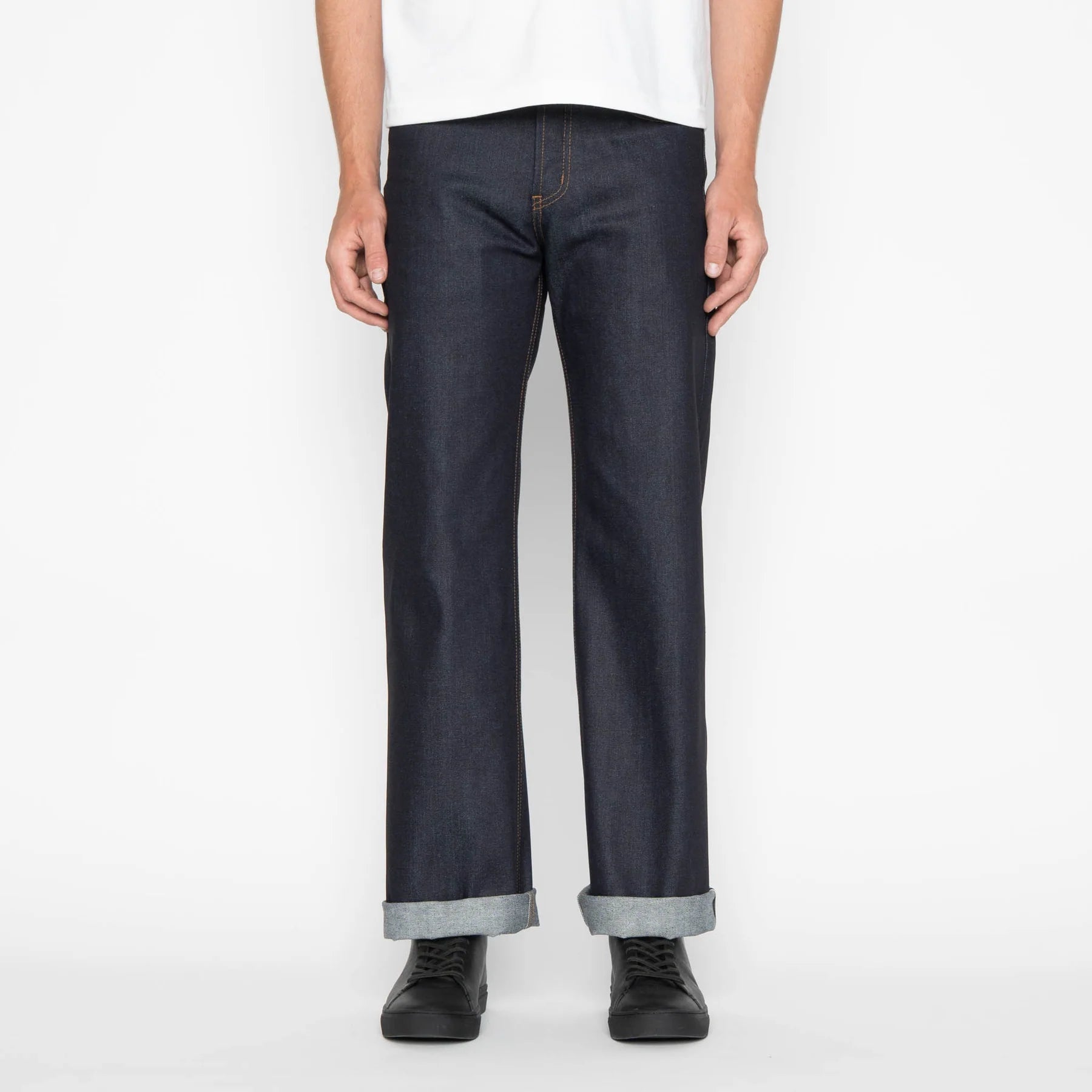 NAKED AND FAMOUS Strong Guy | Solid Black Selvedge LEO BOUTIQUE