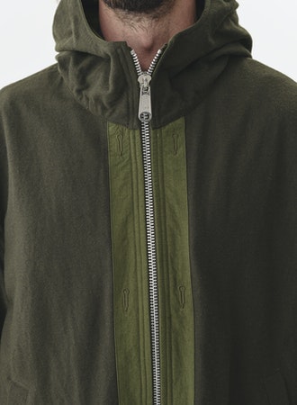 High Density Twill Reversible Hooded coat | Olive LEO BOUTIQUE