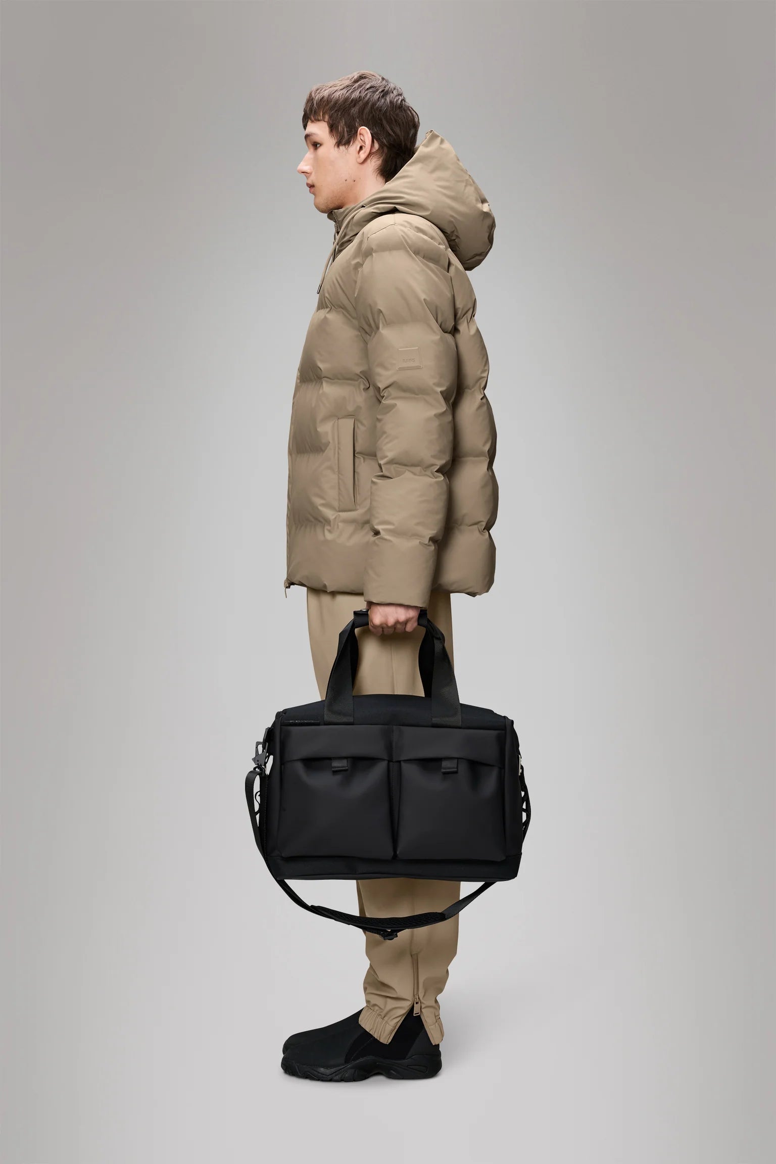 RAINS Otaru Weekend Bag | Black LEO BOUTIQUE