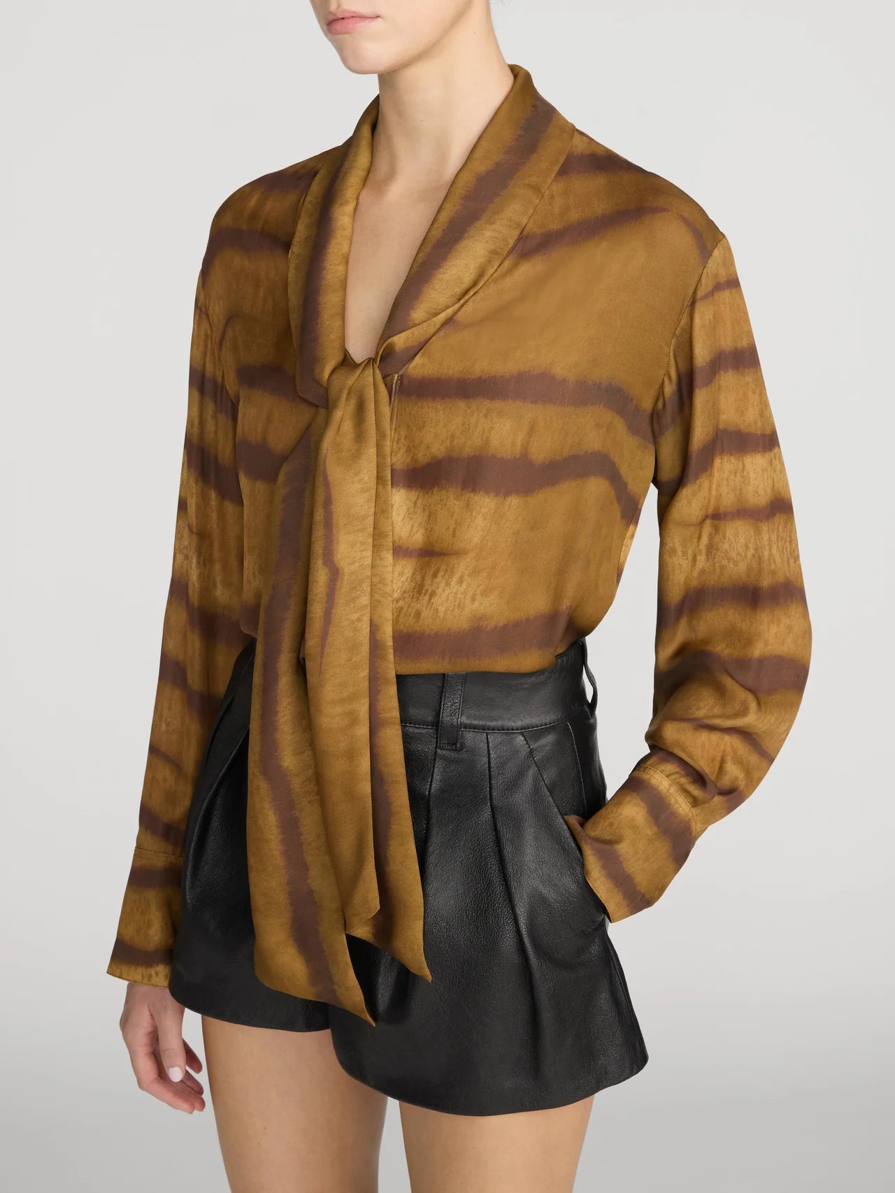 LEO BOUTIQUE The Silk Oversized Tie Shirt | Light Tiger Multi FRAME DENIM