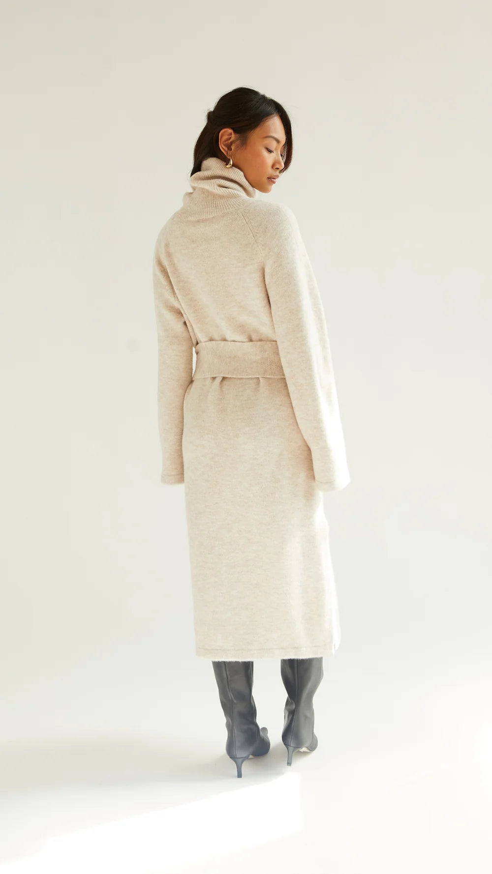 LEO BOUTIQUE Abbie Knit Turtleneck Dress | Sand CHARLI