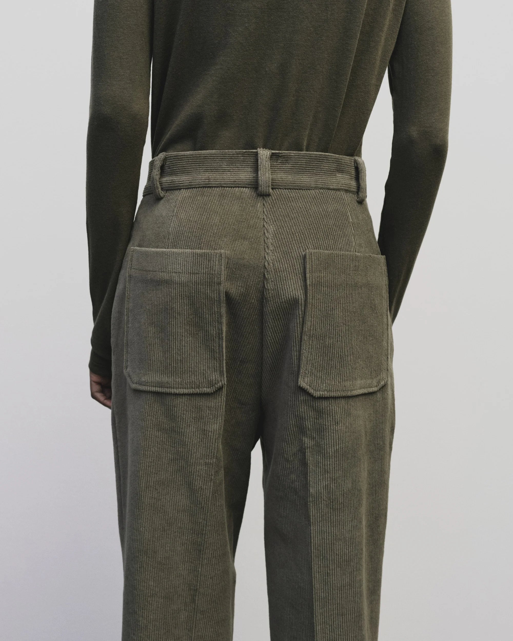 LEO BOUTIQUE Stretch Corduroy Pants | Light Olive MIJEONG PARK 