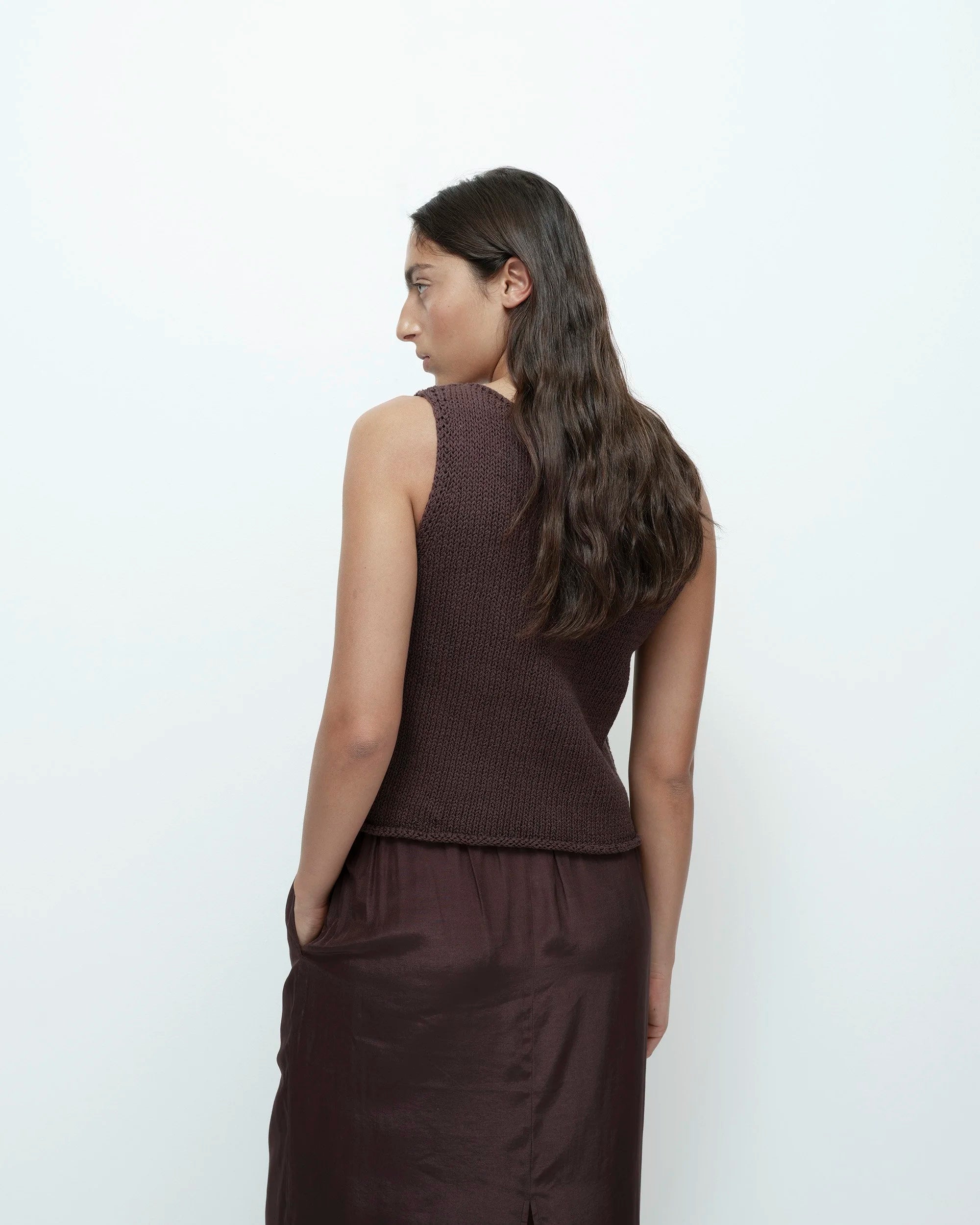 LEO BOUTIQUE Boat Neck Knit Tank | Dark Brown MIJEONG PARK