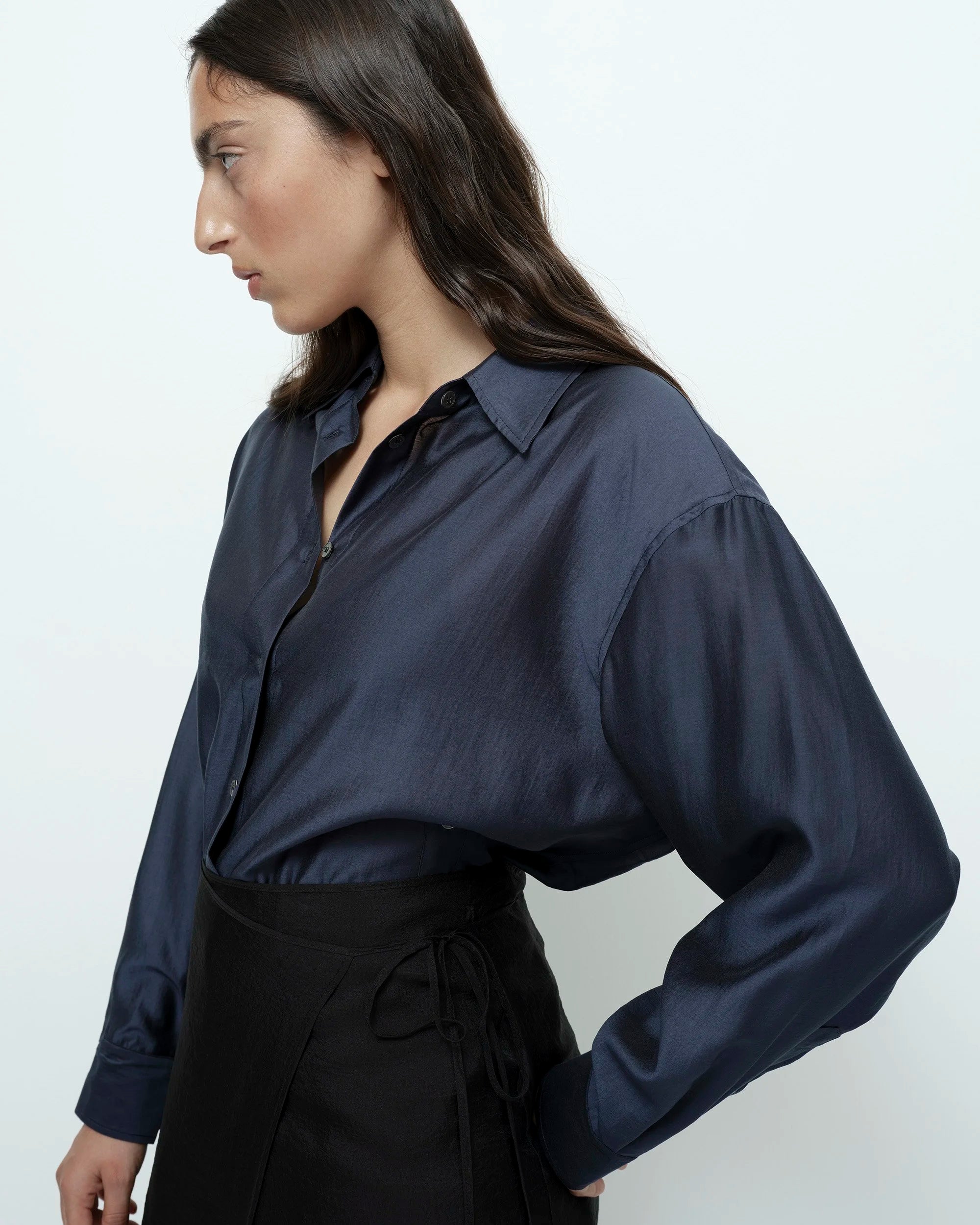 LEO BOUTIQUE Semi Sheer Shirt | Navy MIJEONG PARK