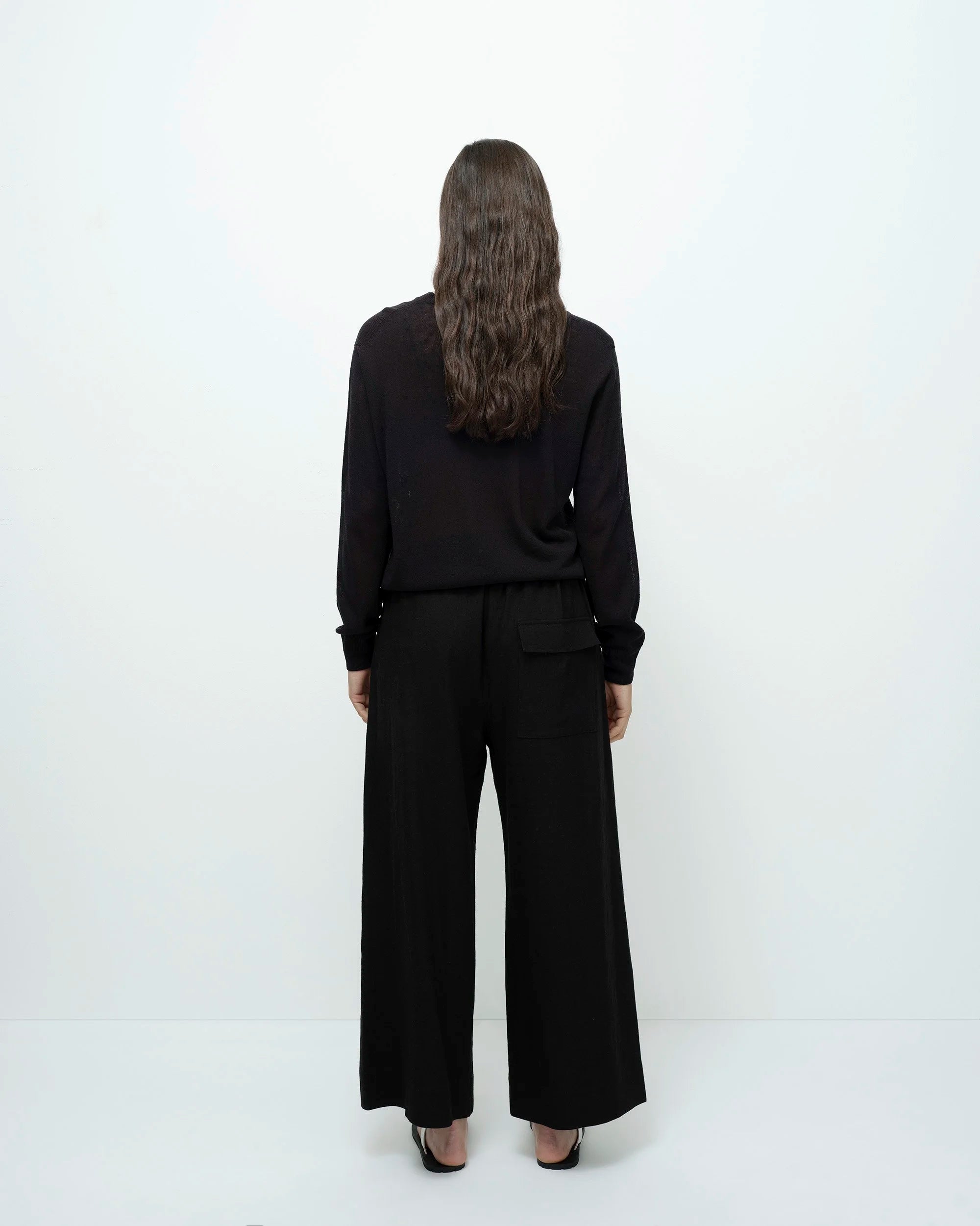 LEO BOUTIQUE Semi Sheer Linen Blend Knit Top | Black MIJEONG PARK