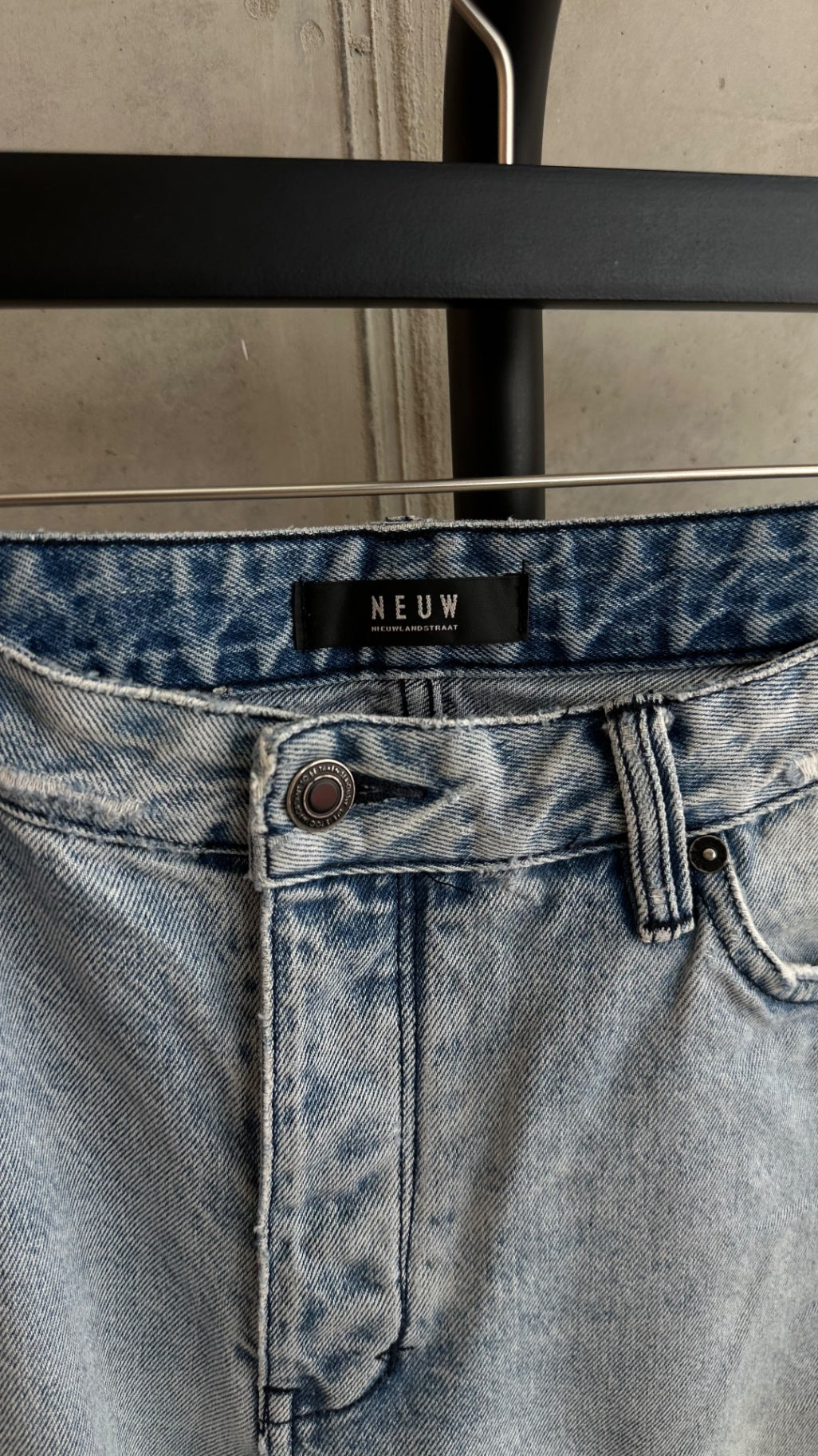 LEO RELOVED NEUW 33 Light Blue Denim Jeans