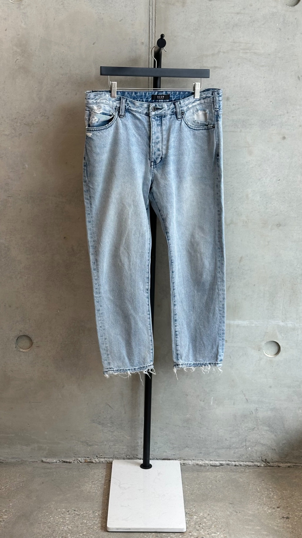 LEO RELOVED NEUW 33 Light Blue Denim Jeans