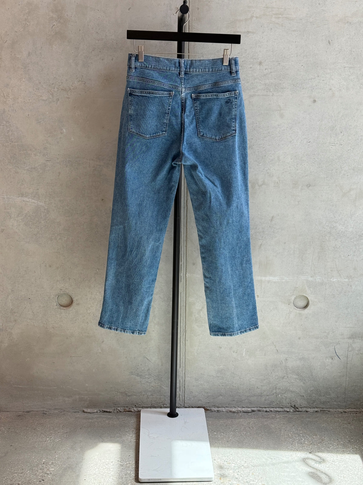 LEO RELOVED DL 1961 27 Light blue