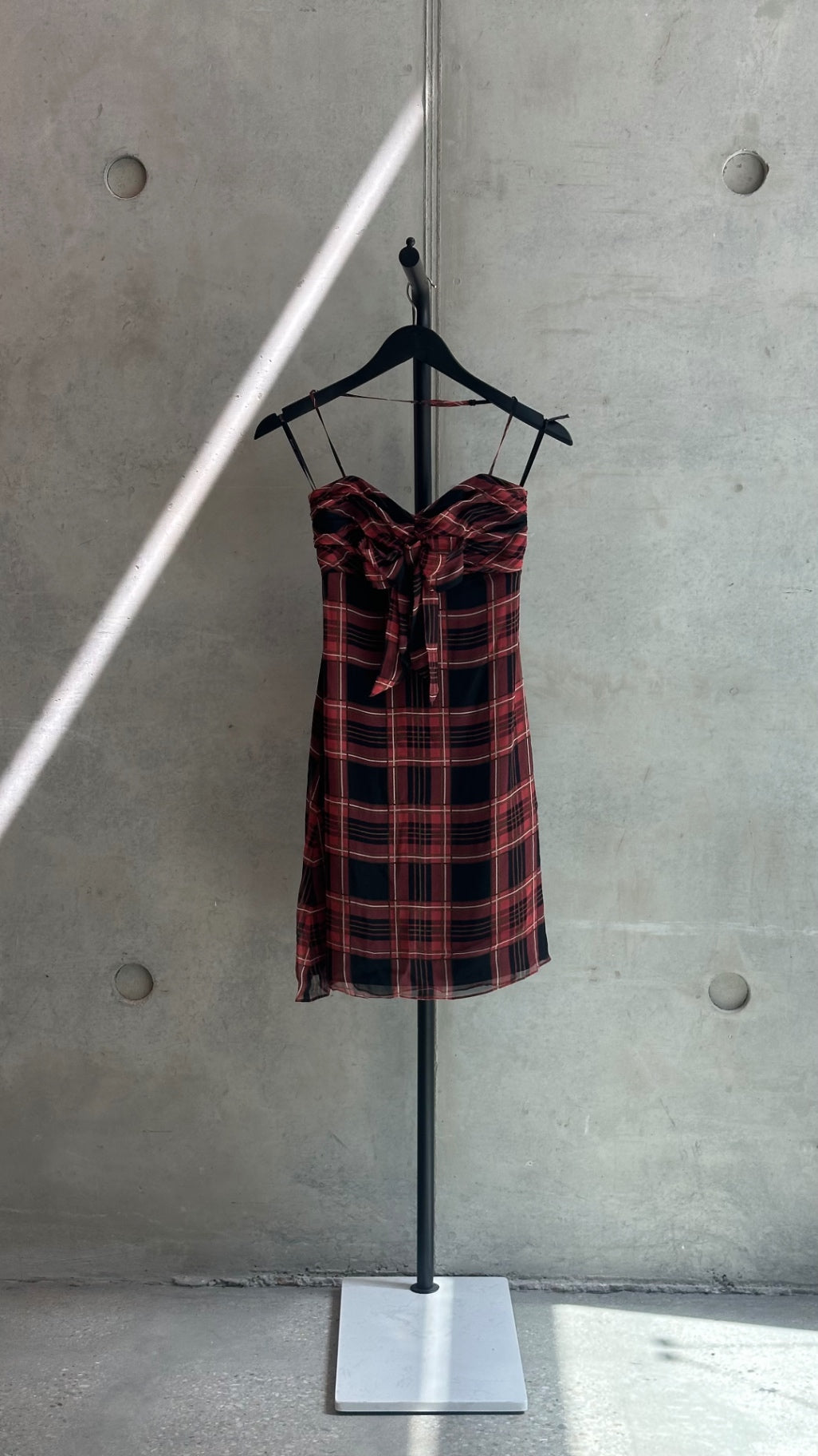 LEO RELOVED 2 Betsey Johnson Red Plaid Dress