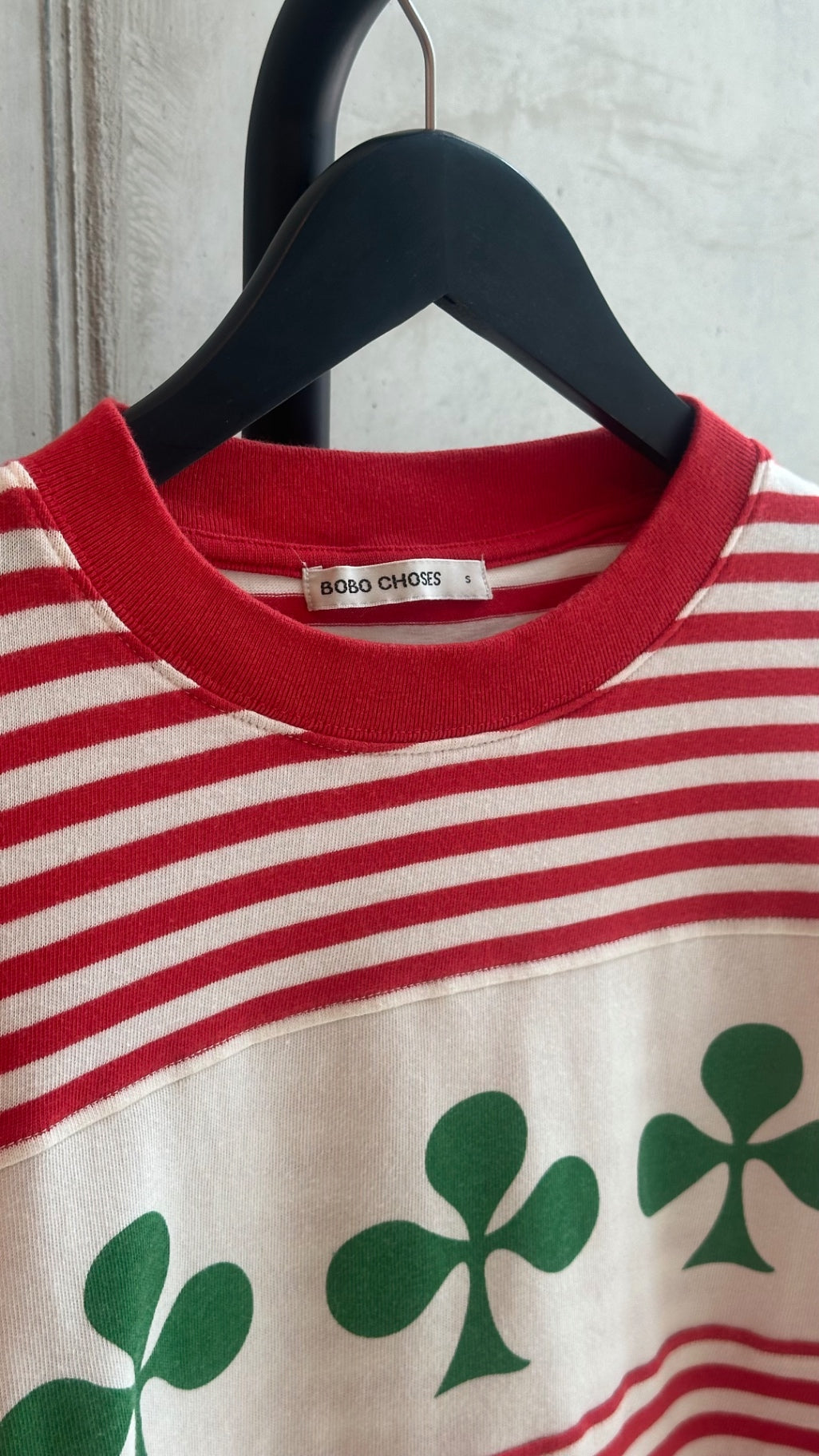LEO RELOVED S Red clover S/L BOBO CHOSES