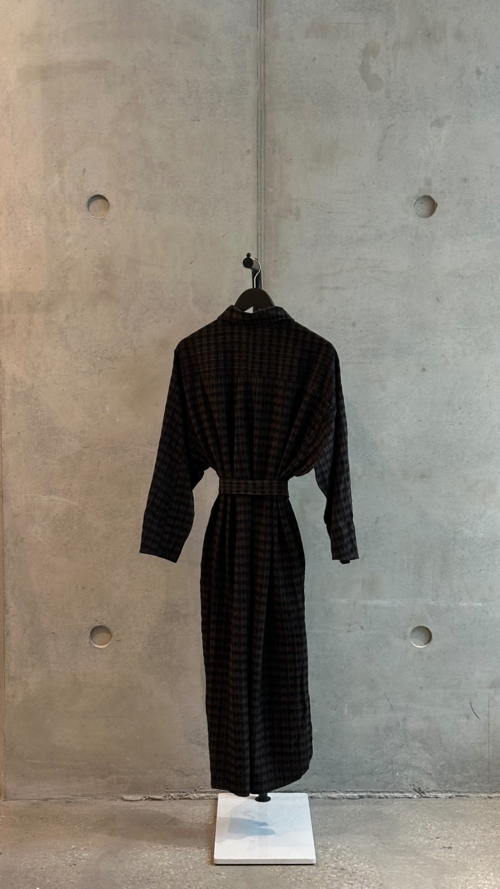 LEO RELOVED S Dark Brown & Black Checkered Pattern A Bronze Age