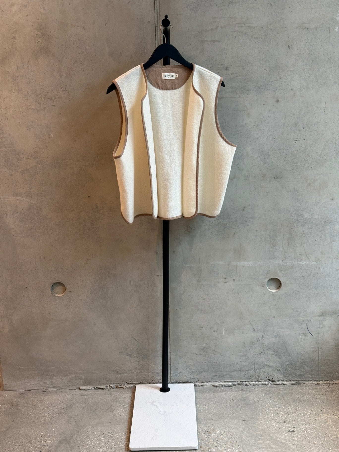 LEO RELOVED L/XL Cream and brown HARLY JAE