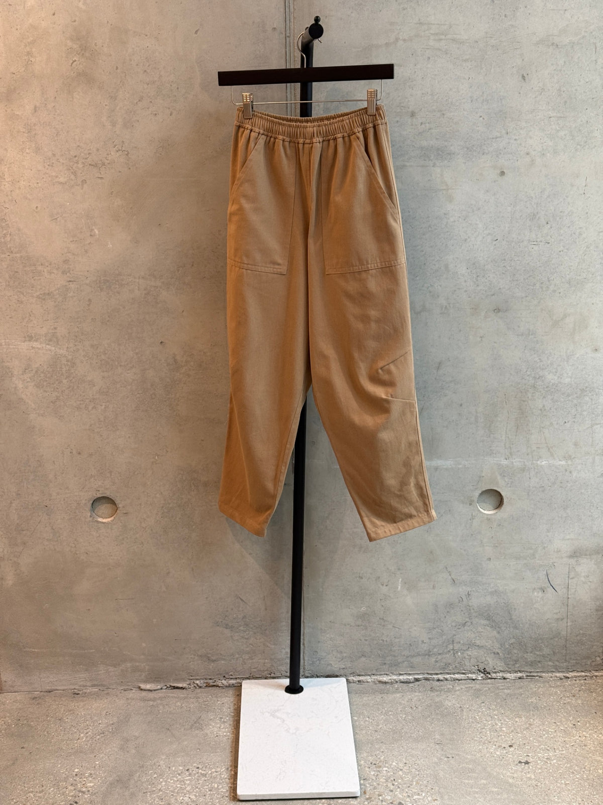 LEO RELOVED XS Beige A BRONZE AGE 