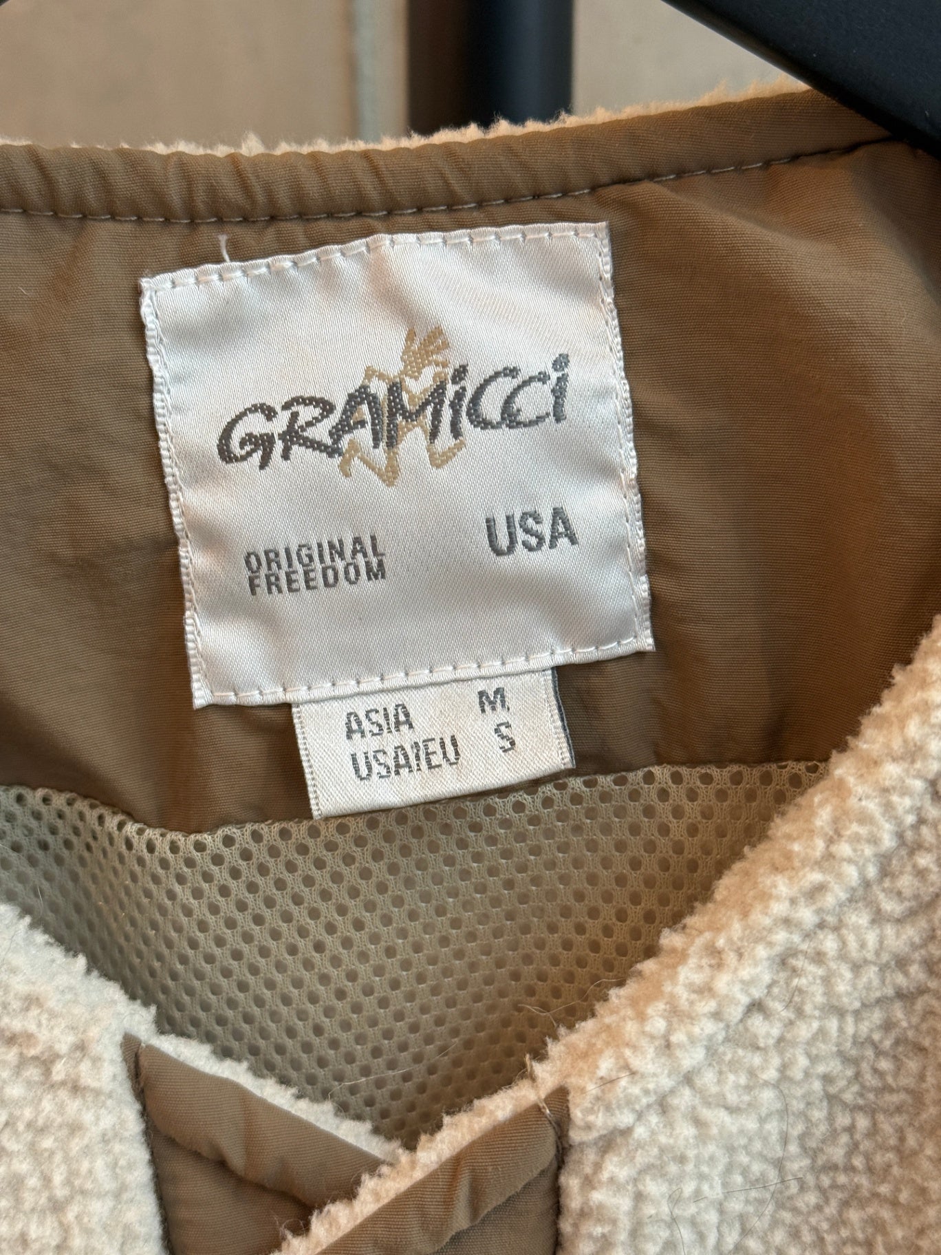 LEO RELOVED S Beige GRAMICCI