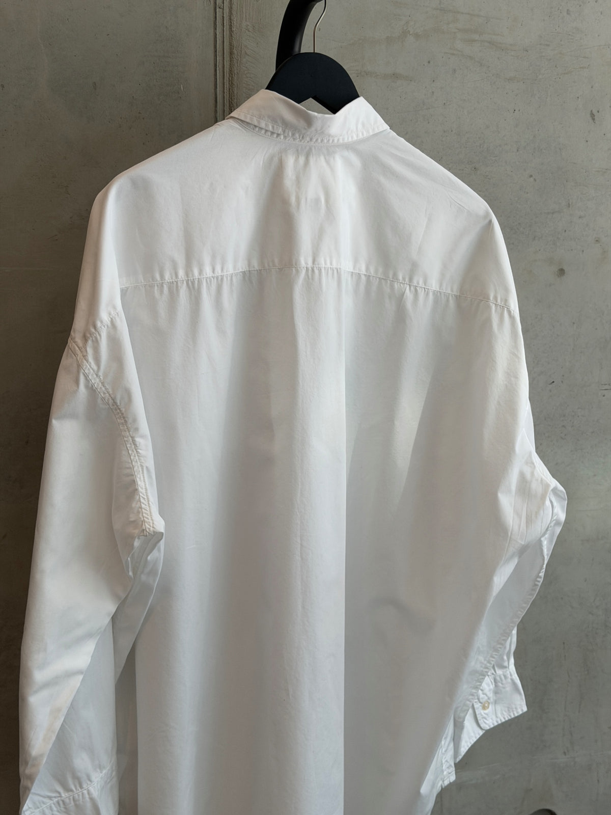 LEO RELOVED M White Button Up R 13