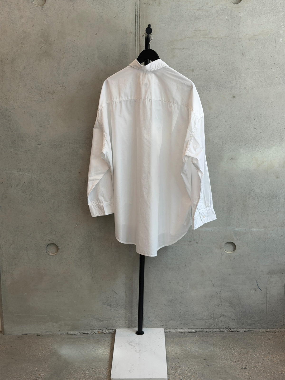 LEO RELOVED M White Button Up R 13