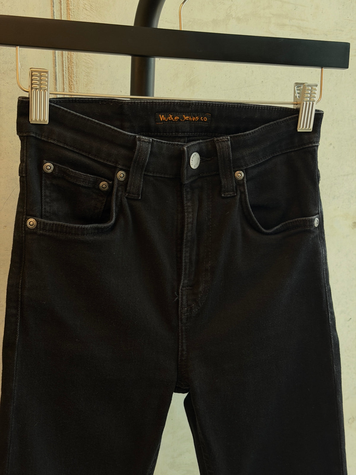 LEO RELOVED 27 Black Nudie Jeans