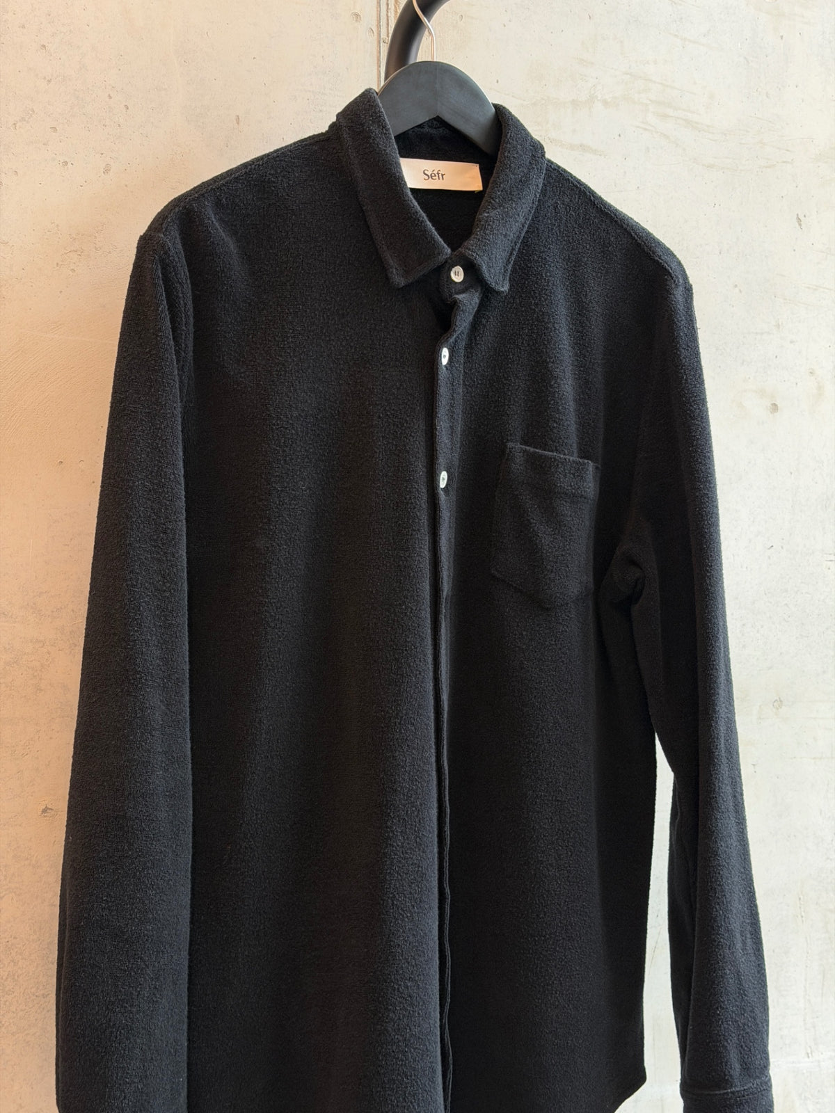 LEO RELOVED L Black SÉFR