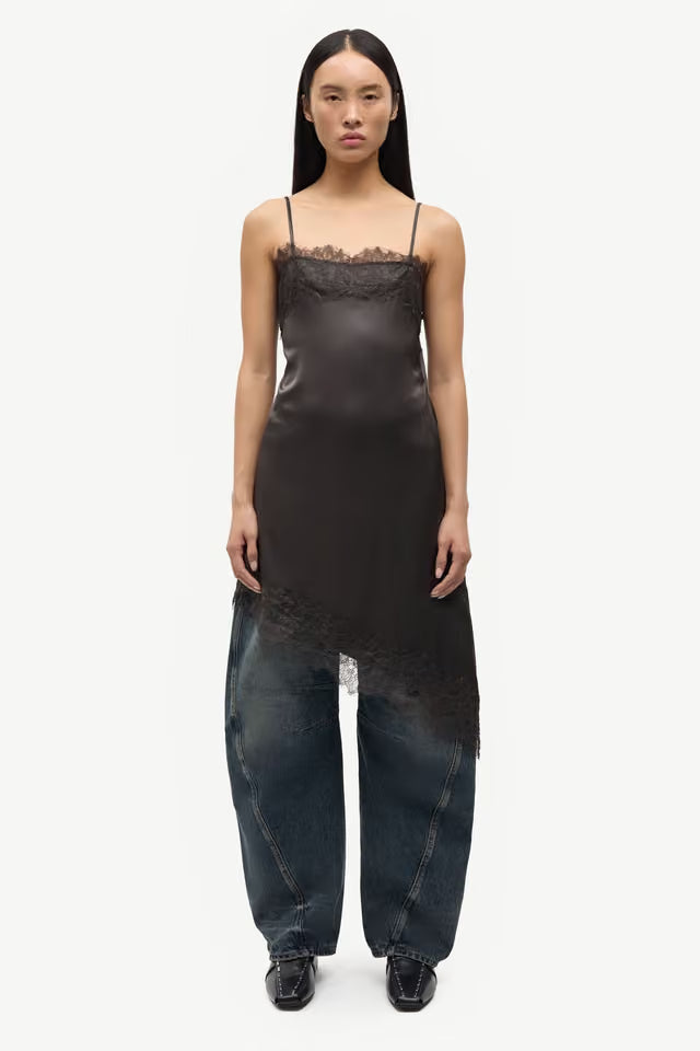 LEO BOUTIQUE Saebba Lace Dress | Mulch SAMSOE SAMSOE