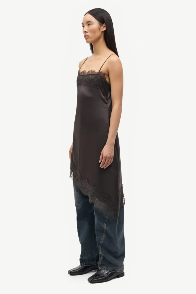 LEO BOUTIQUE Saebba Lace Dress | Mulch SAMSOE SAMSOE