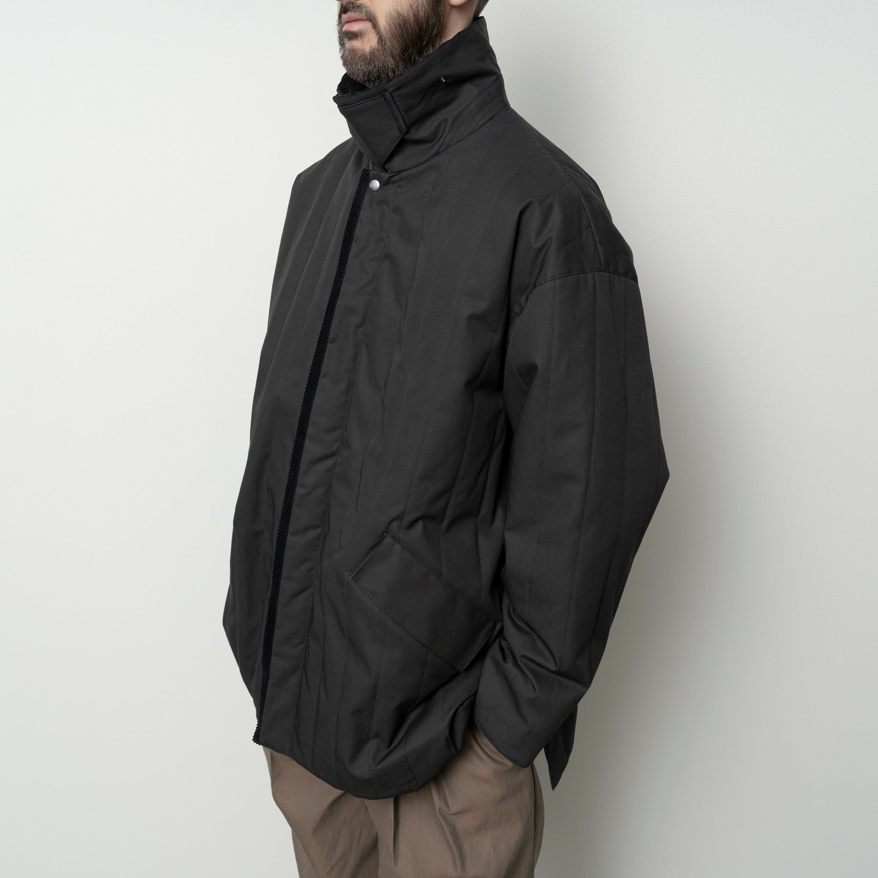 STILL BY HAND Quilted Half Coat | Green Charcoal LEO BOUTIQUE