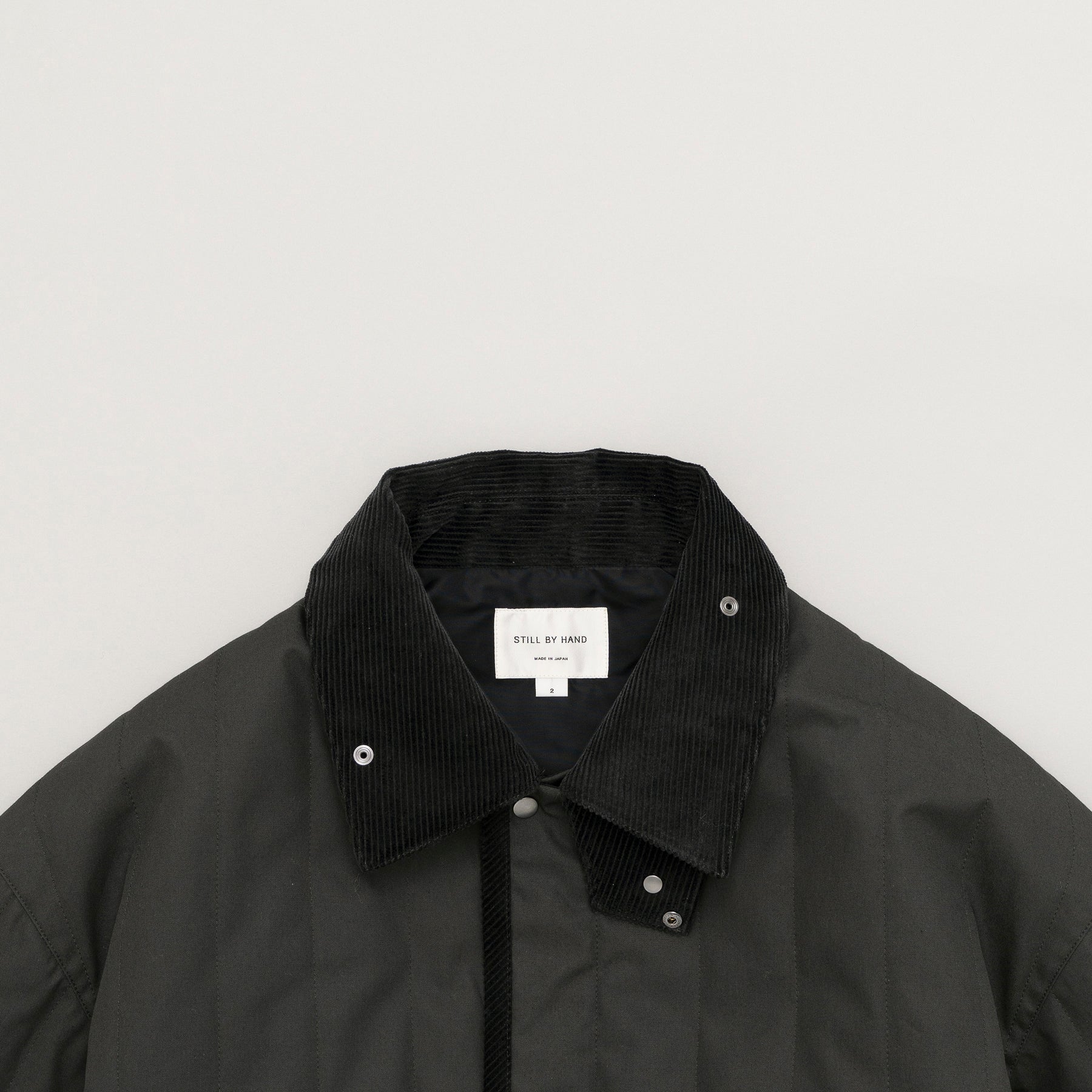 STILL BY HAND Quilted Half Coat | Green Charcoal LEO BOUTIQUE