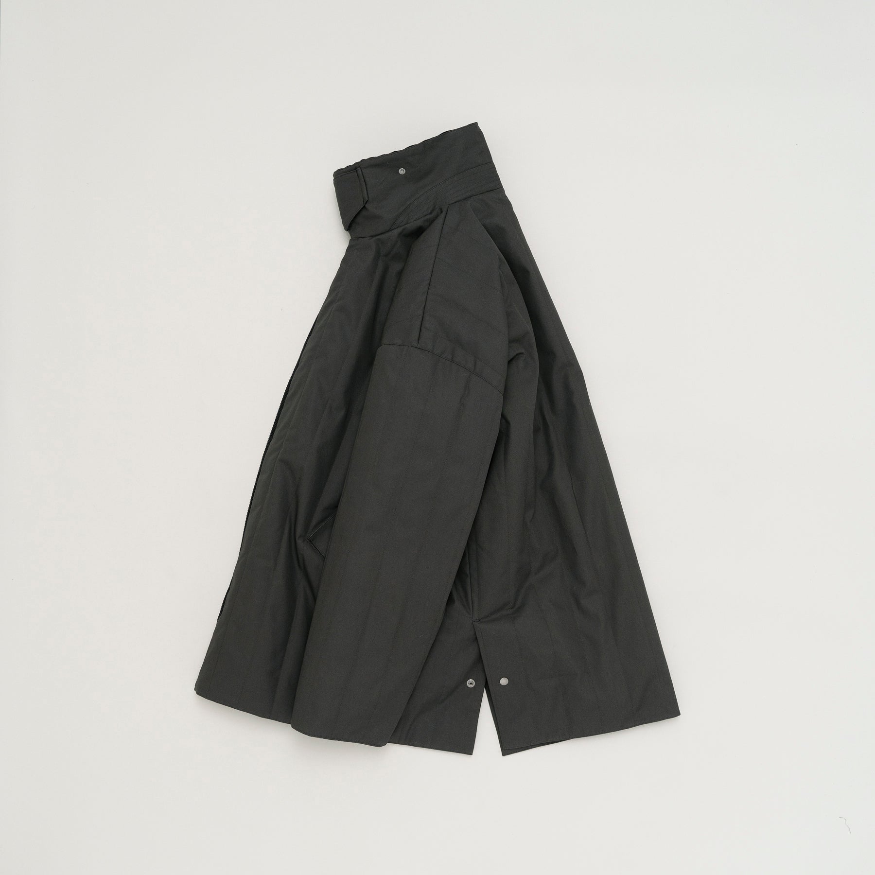 STILL BY HAND Quilted Half Coat | Green Charcoal LEO BOUTIQUE