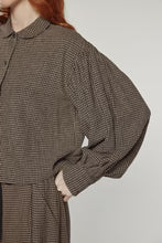 LEO BOUTIQUE Volume Sleeve Blouse | Black / Khaki AMENTE