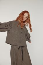 LEO BOUTIQUE Volume Sleeve Blouse | Black / Khaki AMENTE