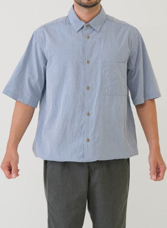 SAGE DE CRET CO Crinkle Typewriter Short sleeve Shirt | Blue LEO BOUTIQUE