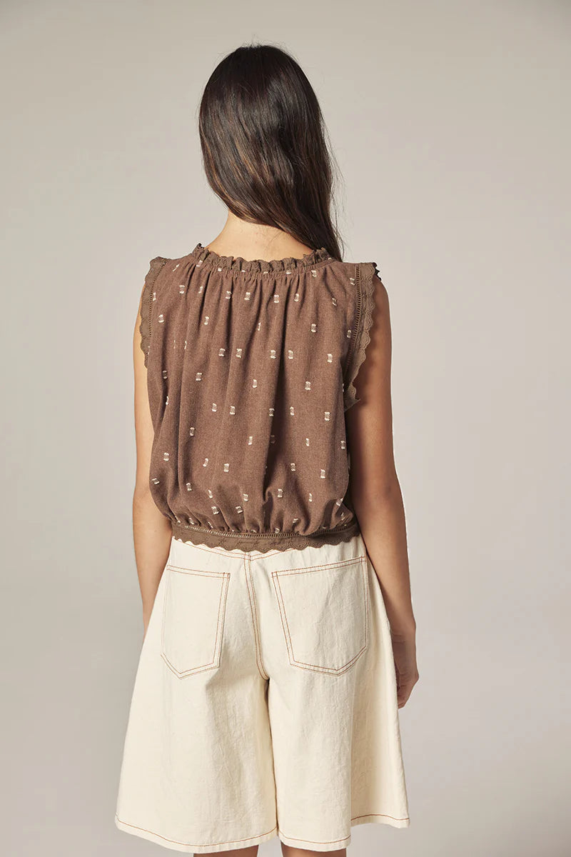 AMENTE Button Down Short Blouse | Mocha LEO BOUTIQUE
