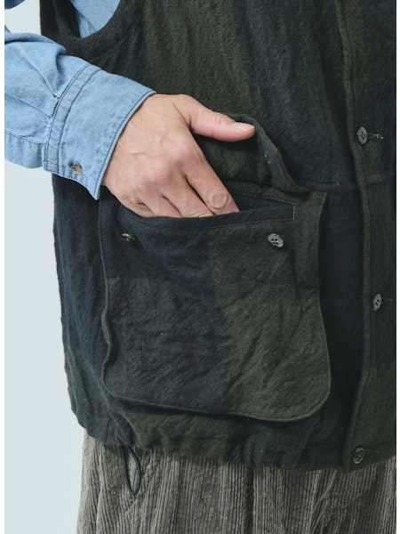 SAGE DE CRET WO Panel Check Washed Long Field Vest | Olive LEO BOUTIQUE