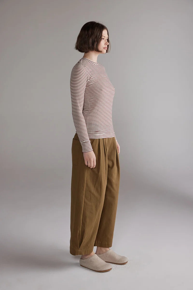LEO BOUTIQUE Pleated Volume Pants | Curry AMENTE