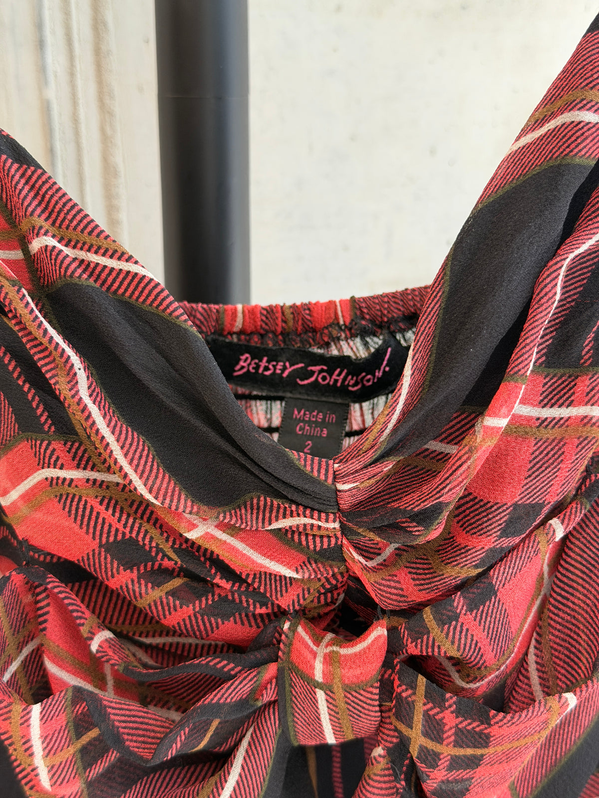 LEO RELOVED 2 Betsey Johnson Red Plaid Dress