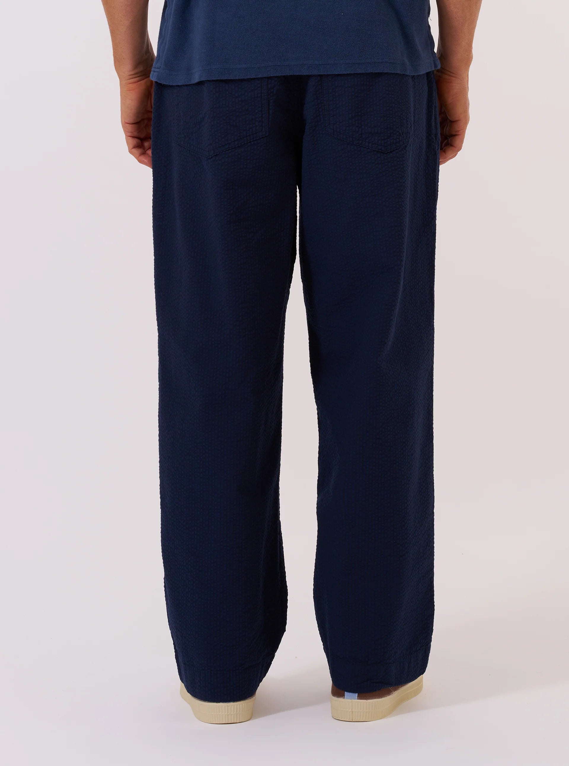 UNIVERSAL WORKS Oxford Pant | Navy LEO BOUTIQUE