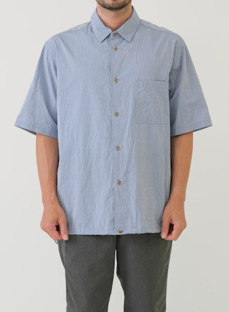 SAGE DE CRET CO Crinkle Typewriter Short sleeve Shirt | Blue LEO BOUTIQUE