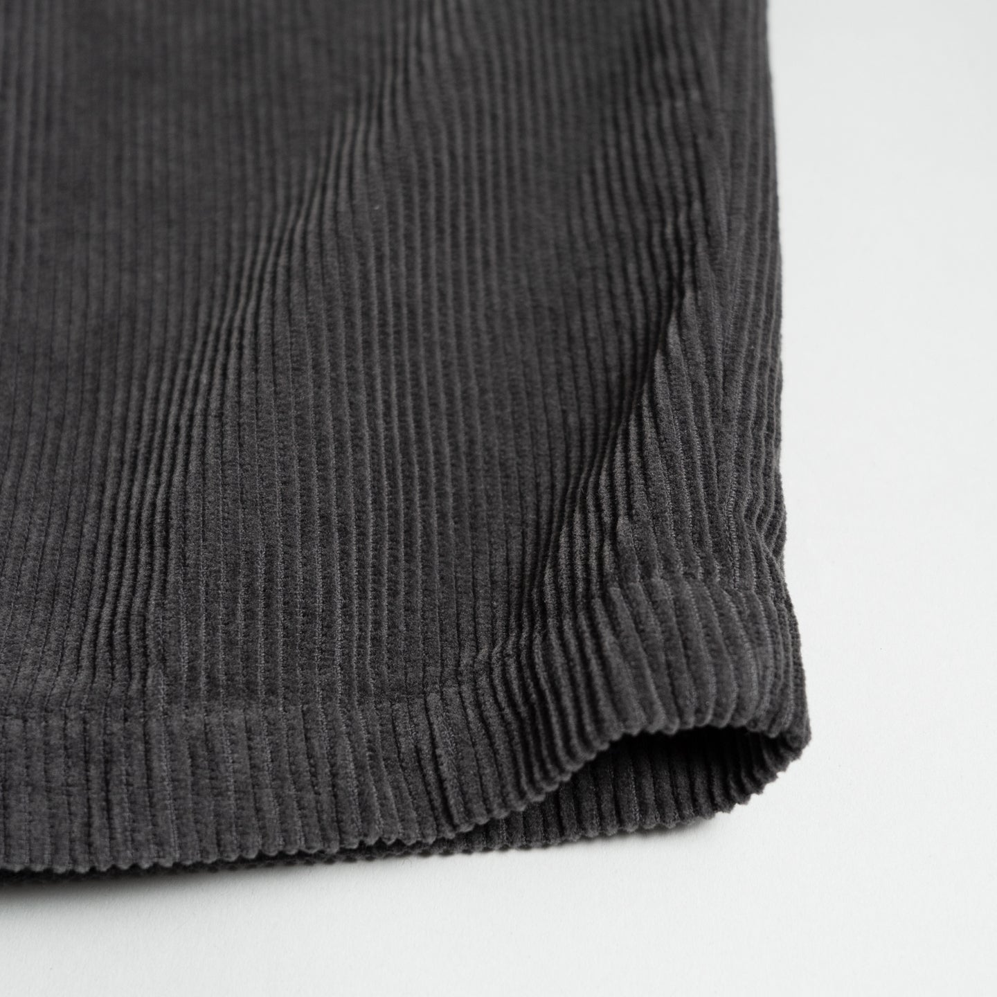 STILL BY HAND Garment Dye Corduroy Pants | Brown Charcoal LEO BOUTIQUE