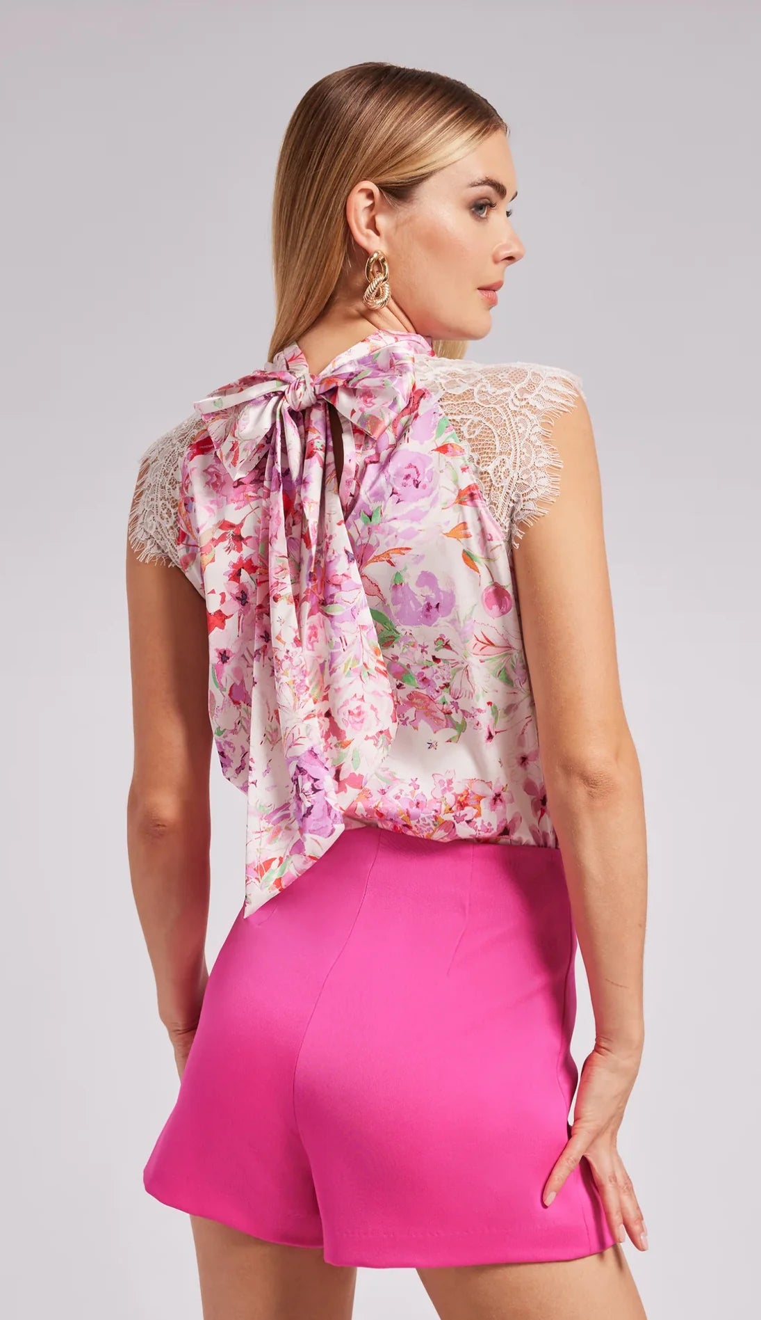 LEO BOUTIQUE Jeffa Floral Halter Blouse | Floral Pink GENERATION LOVE