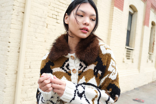 LEO BOUTIQUE Coquimbo Knit Cardigan w/ Removable Fur Collar | Cream TACH