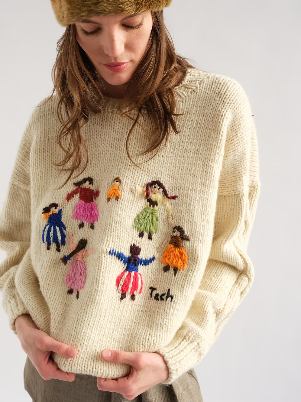 LEO BOUTIQUE Alegria Knit Hand Embroidered Sweater | Cream TACH