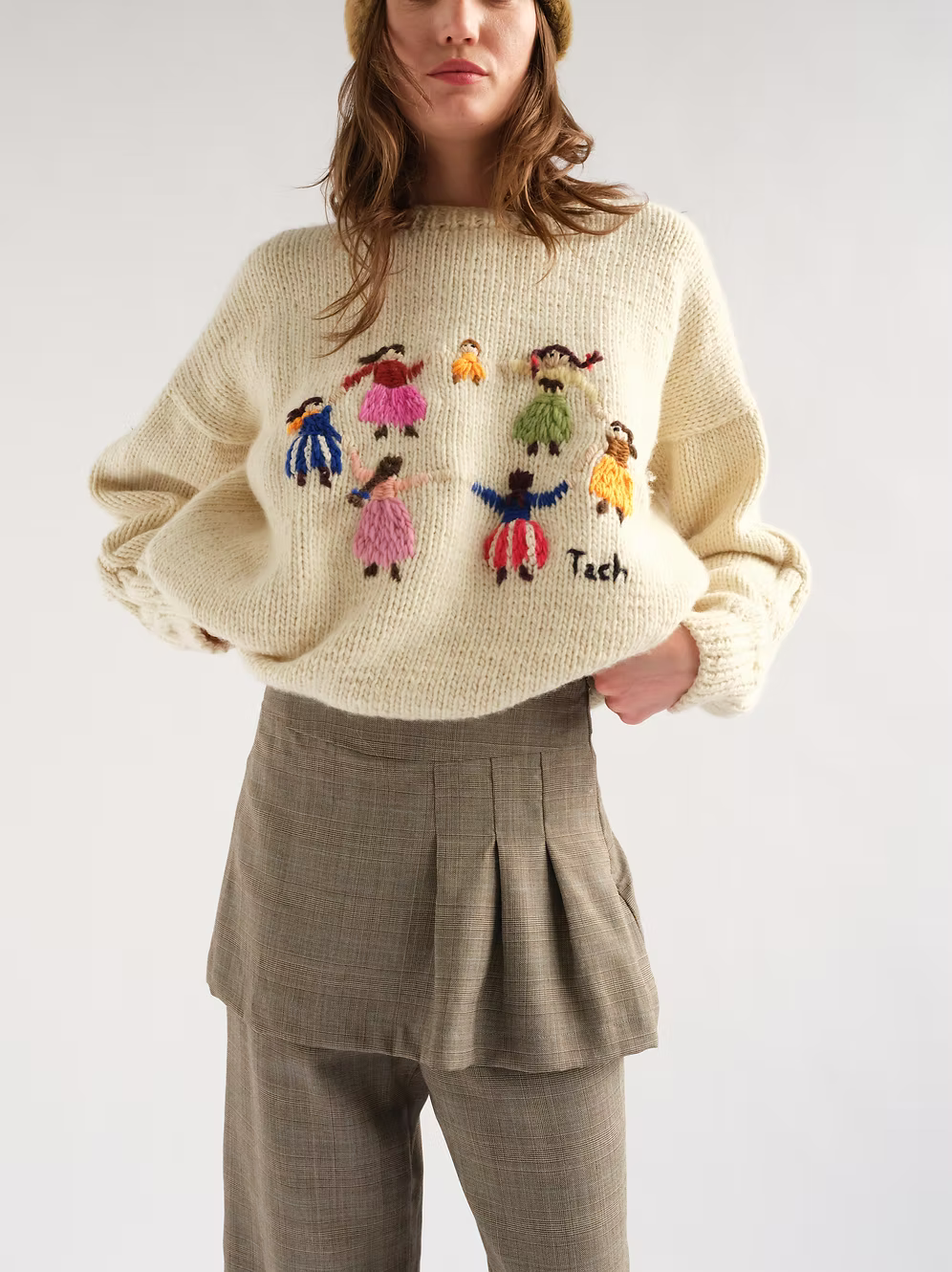 LEO BOUTIQUE Alegria Knit Hand Embroidered Sweater | Cream TACH