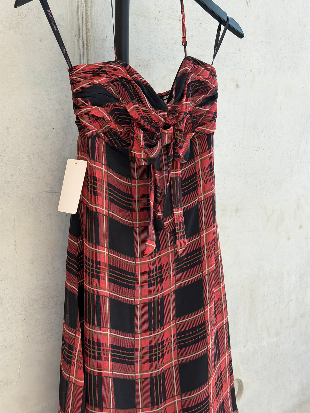 LEO RELOVED 2 Betsey Johnson Red Plaid Dress
