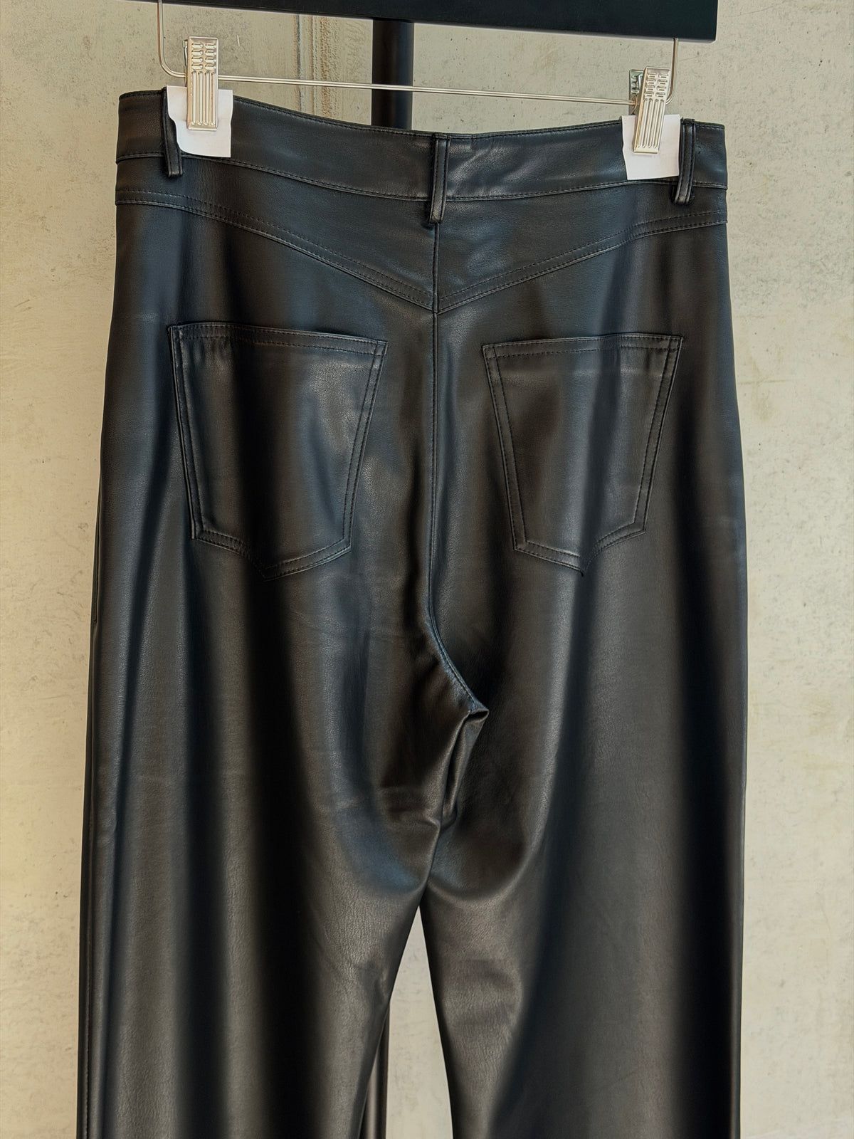 LEO RELOVED 26 Black Leather LAMARQUE