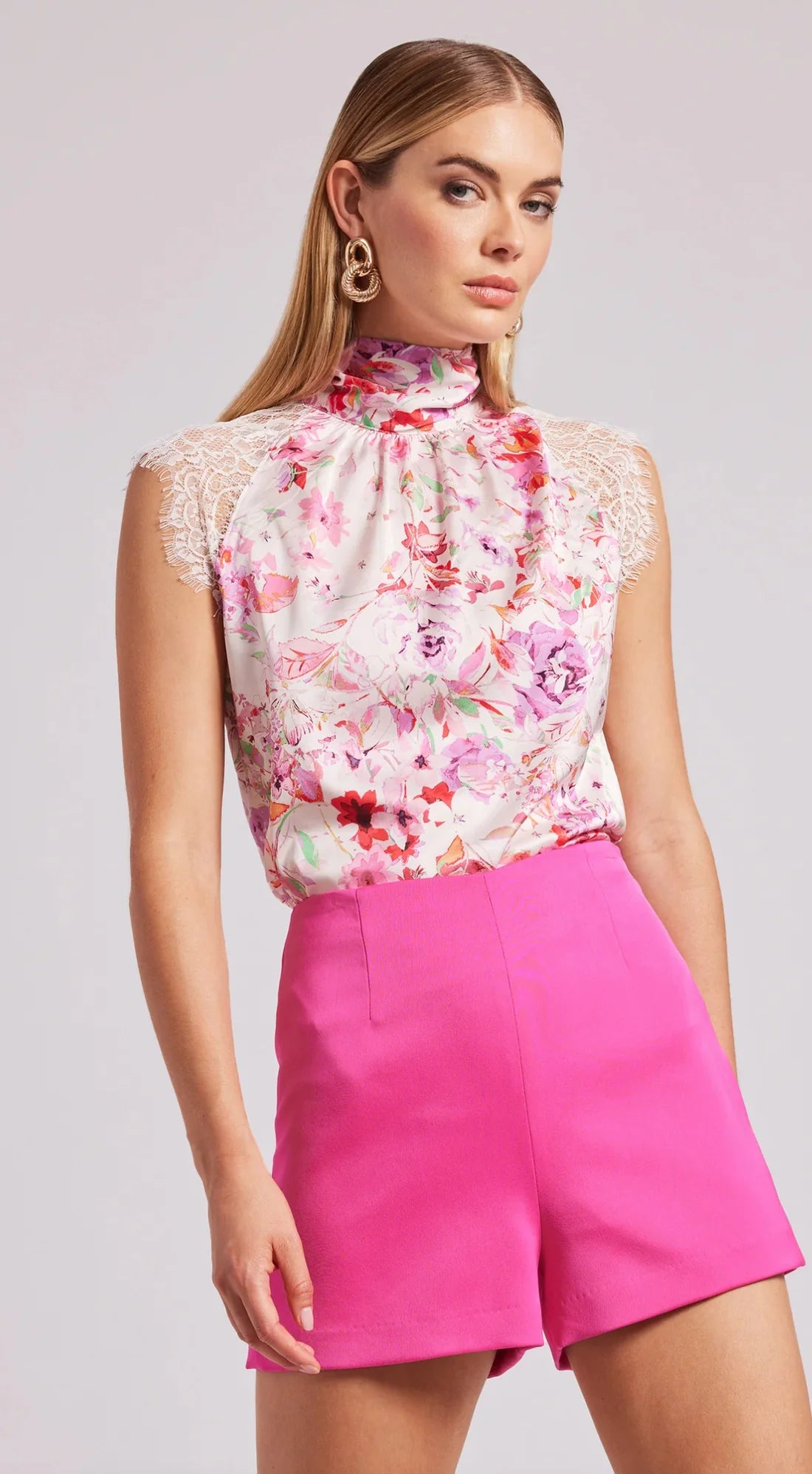LEO BOUTIQUE Jeffa Floral Halter Blouse | Floral Pink GENERATION LOVE