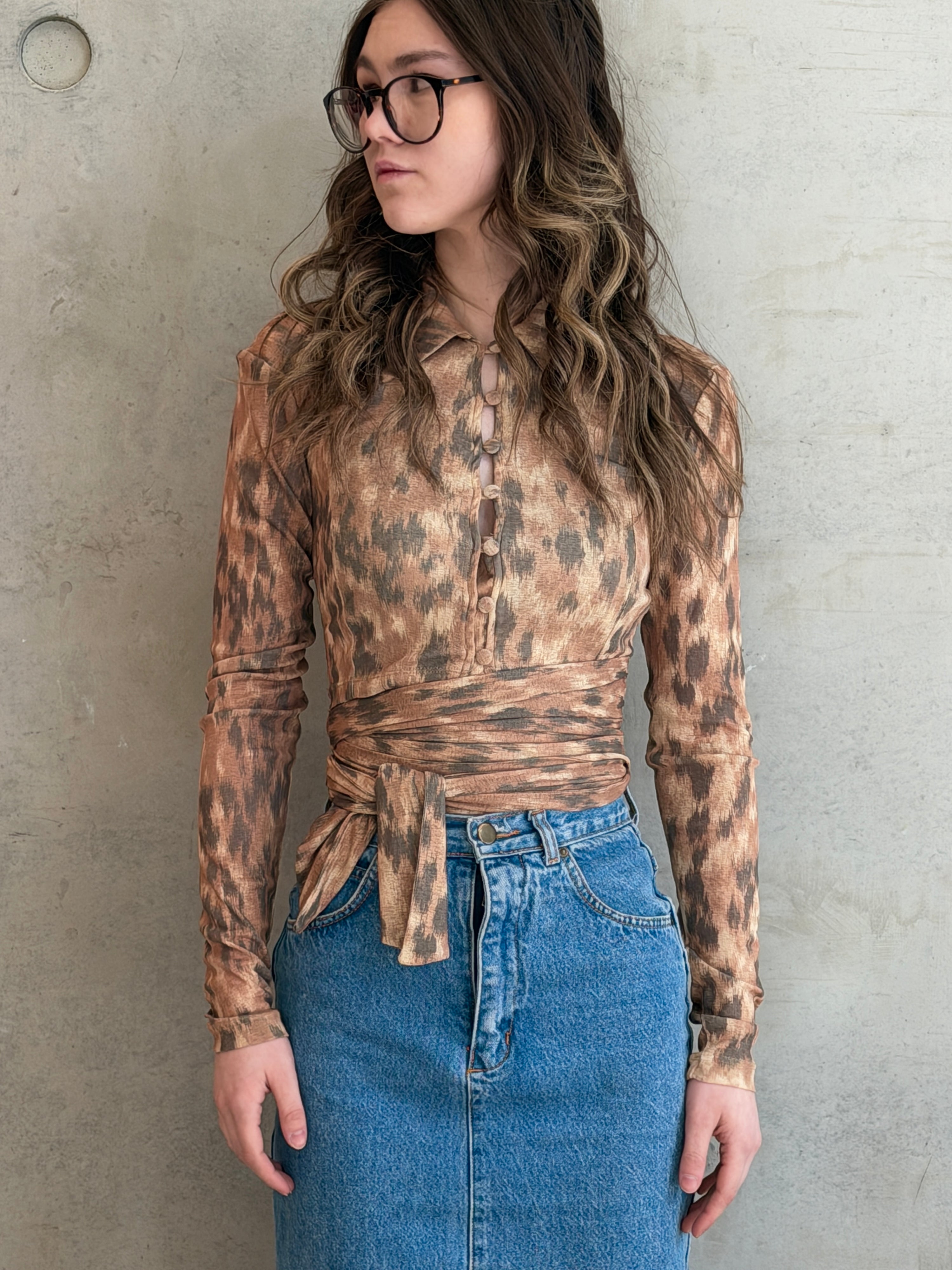 LEO BOUTIQUE Printed Marl Mesh Tie Blouse | Burro GANNI