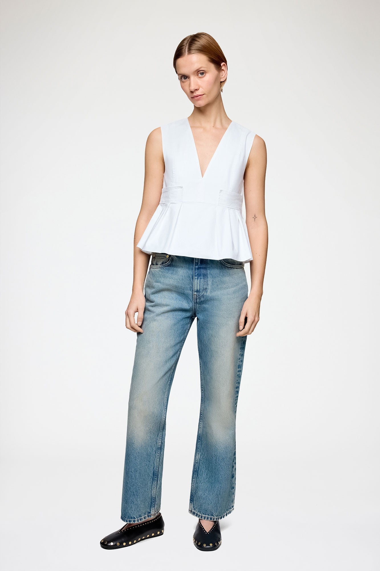 LEO BOUTIQUE Stretch Cotton V-Neck Pocket Blouse | White GANNI