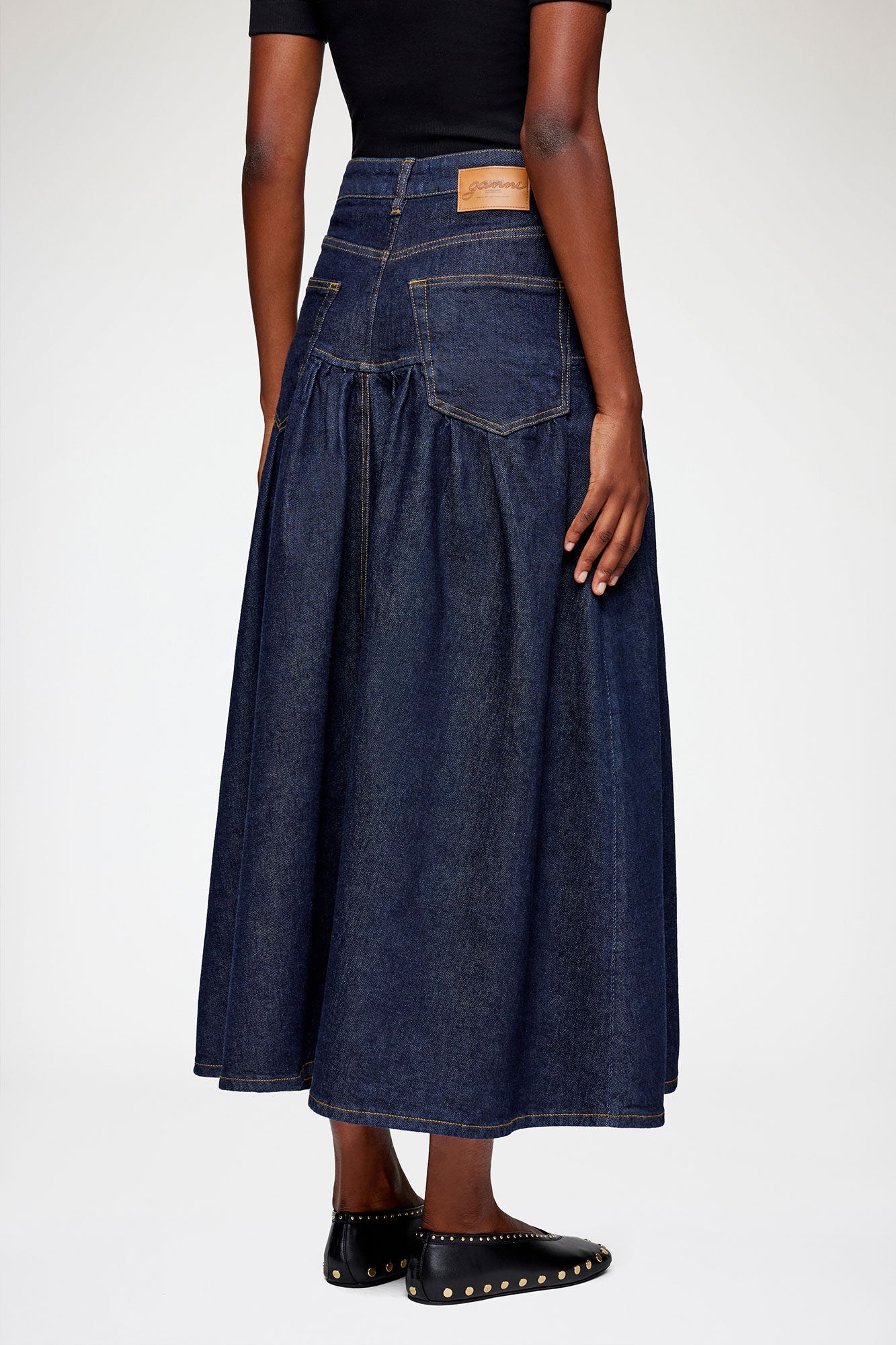Printed Flower Denim Long Skirt | Indigo